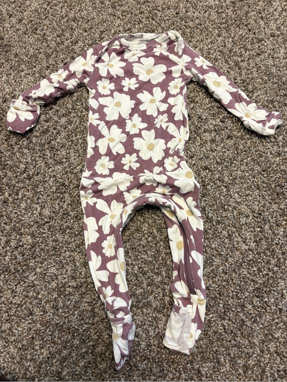 Mauve Floral Footed bamboo sleeper Daisy Print
